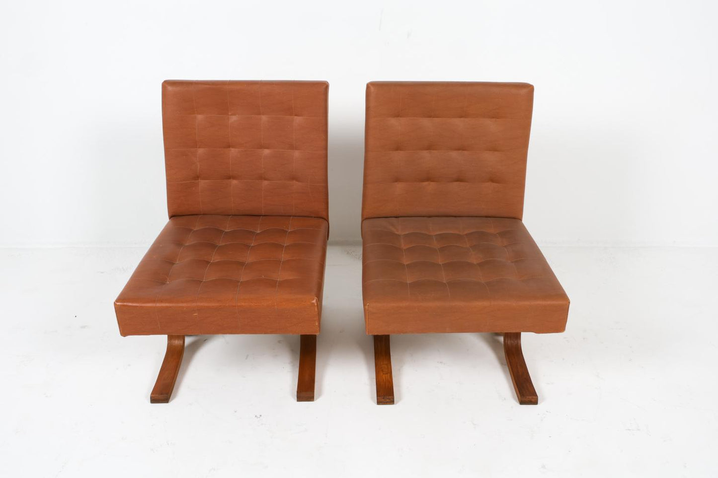 Ludvik Volak Oak & Leather 'Bratislava' Chairs (Pair)